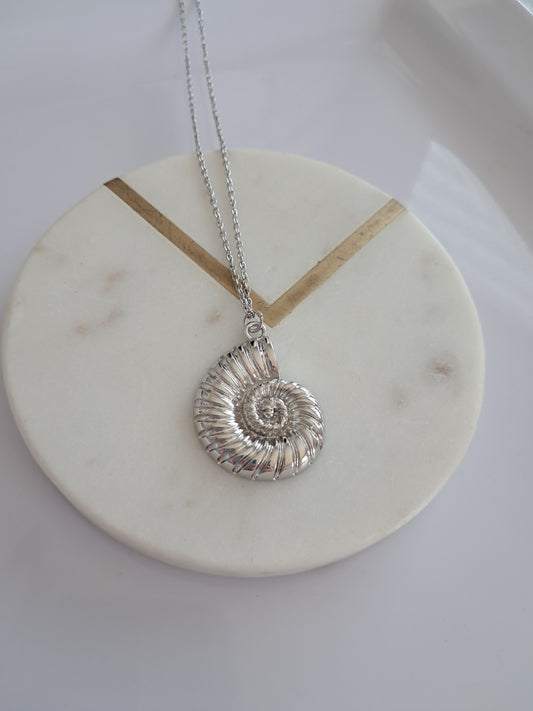 Caracol necklaces