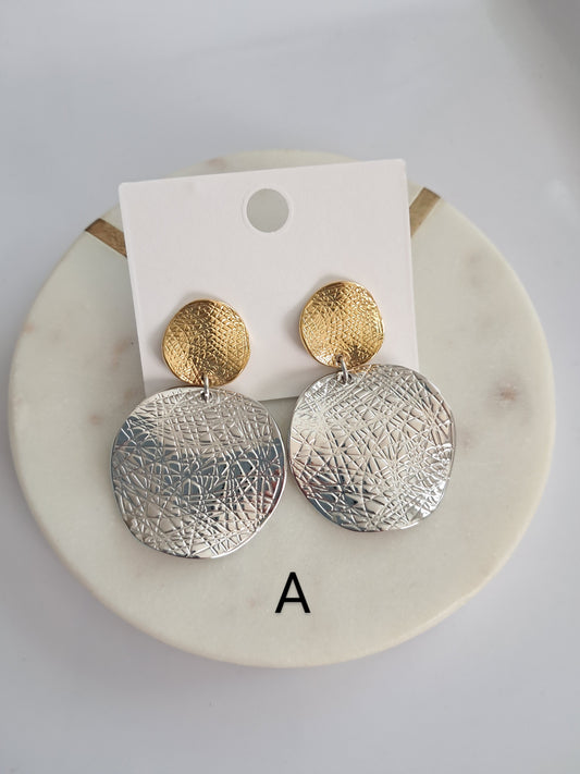 Doble tono earrings