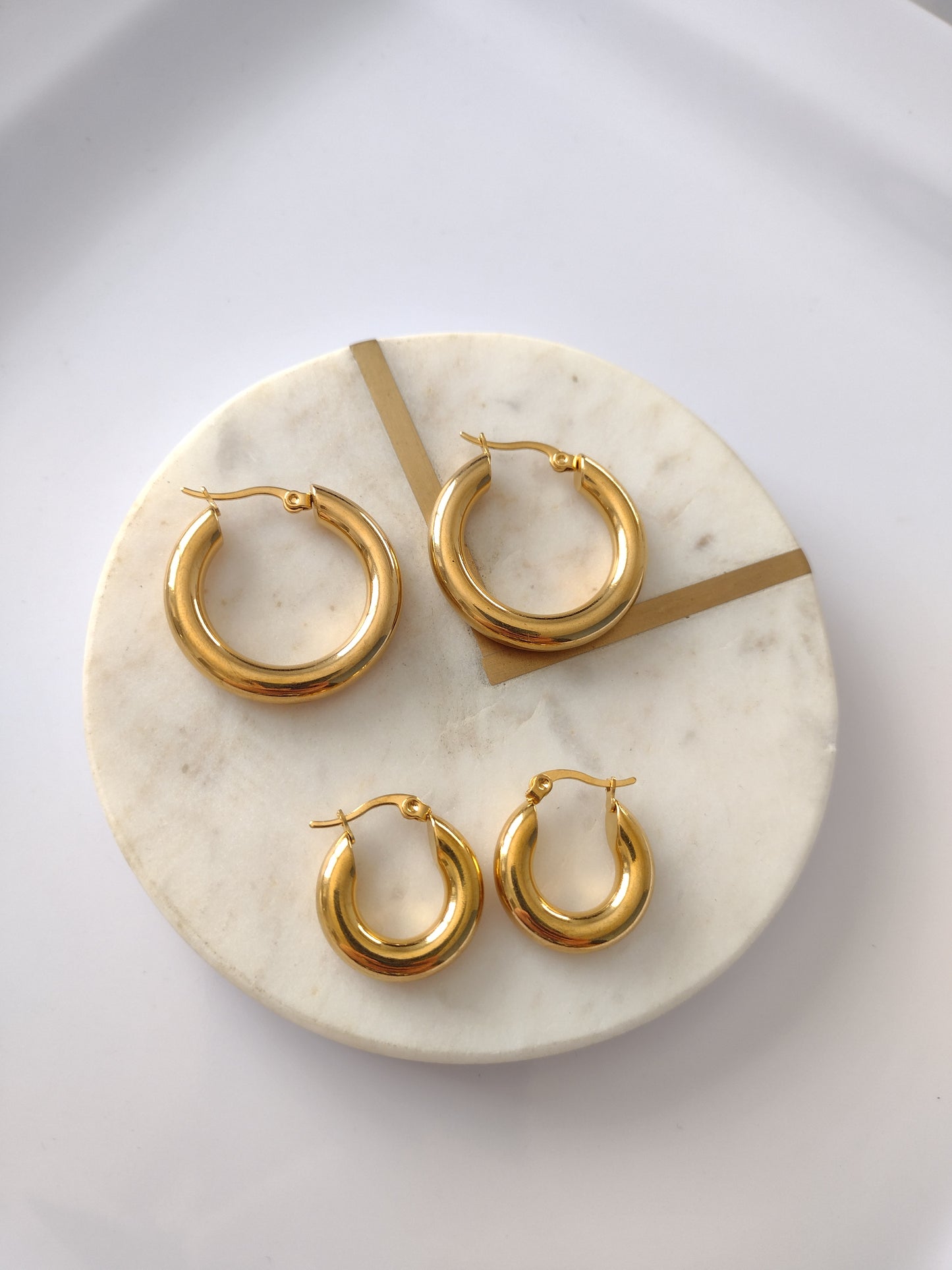 Classic Hoops