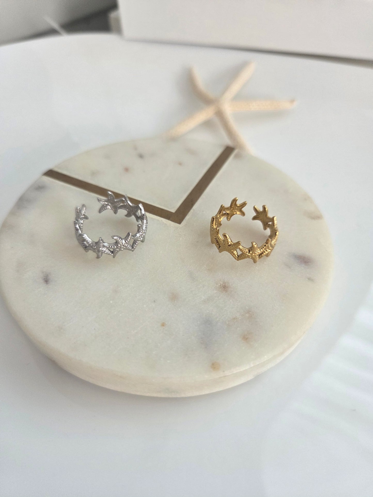 Fishstar ring