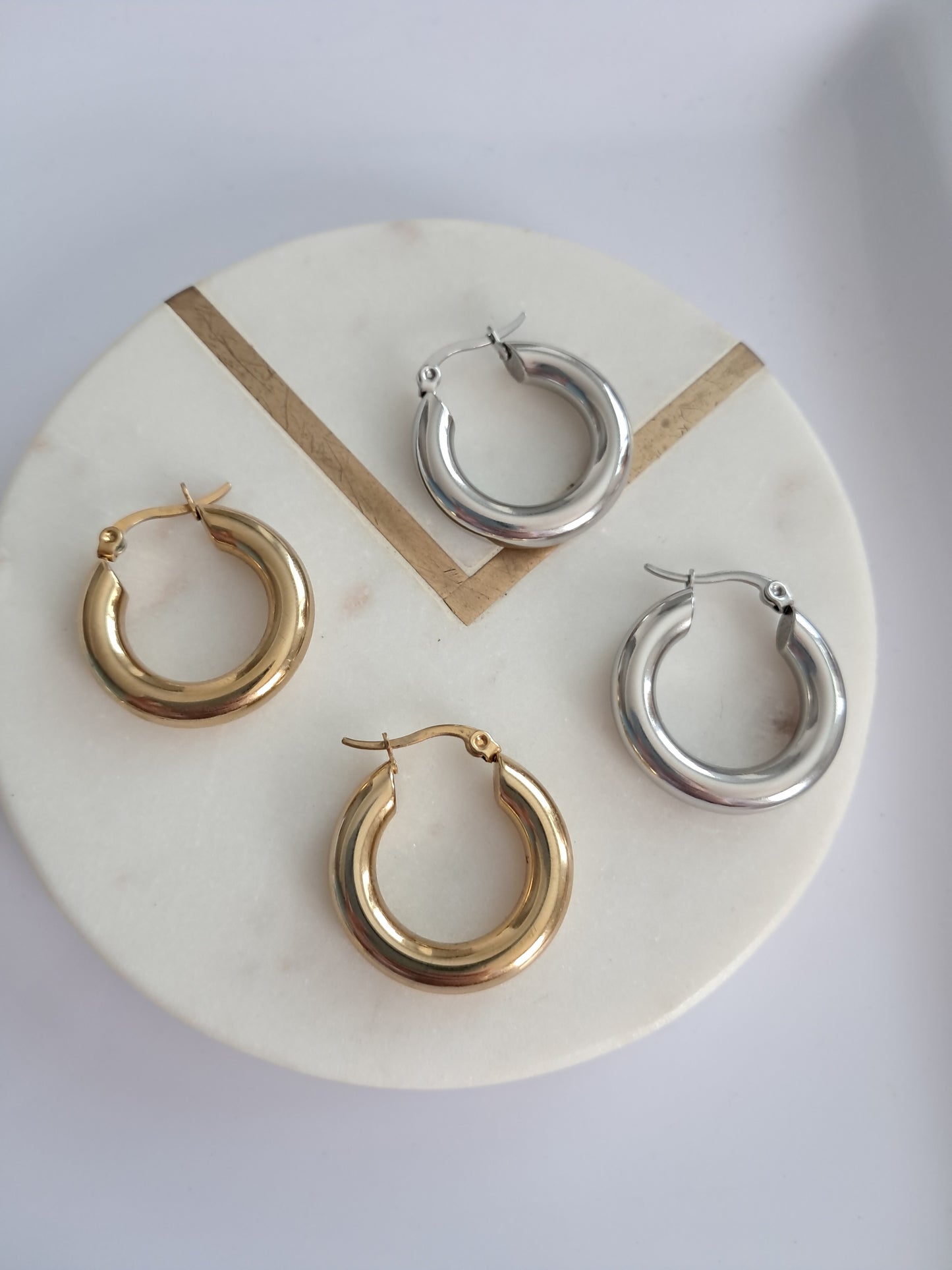 Clasic Hoops