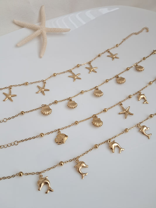 Gold anklet