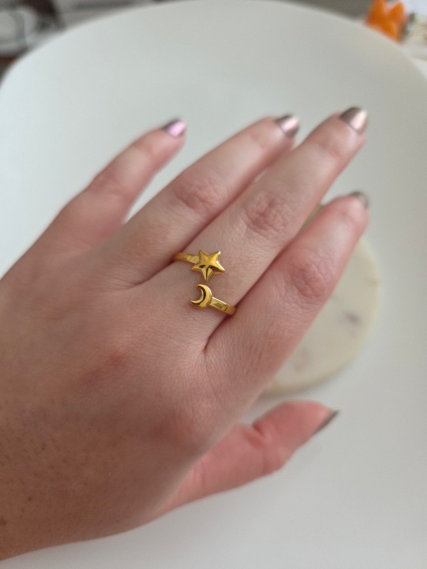 Estrella y luna gold rings
