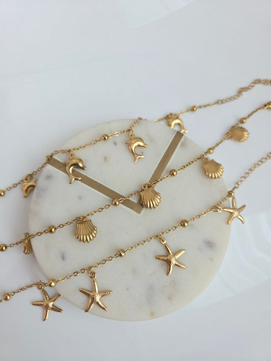 Gold anklet