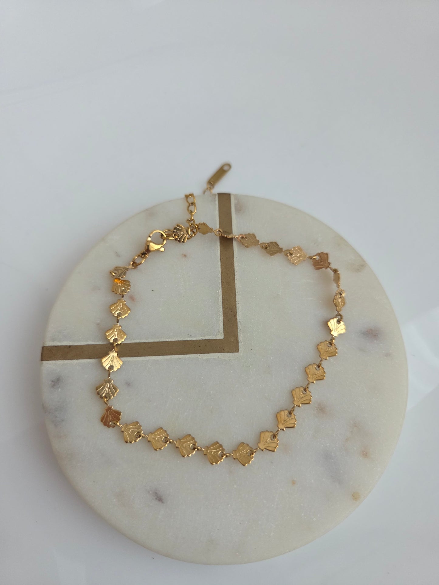 Concha anklet