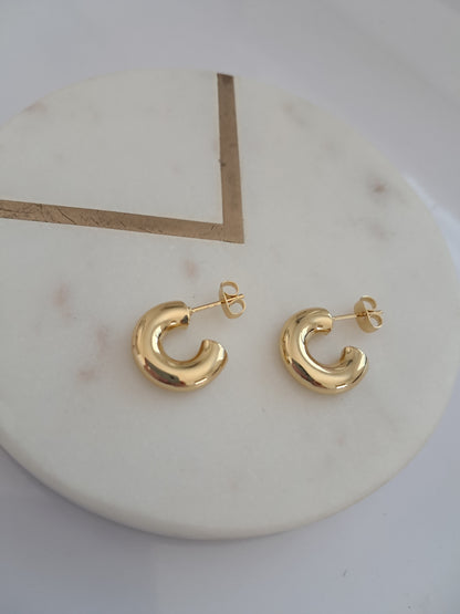 Mini chunky earrings